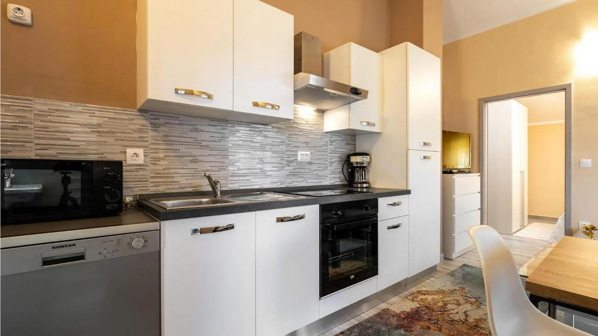 Sunshine Apartment Porec